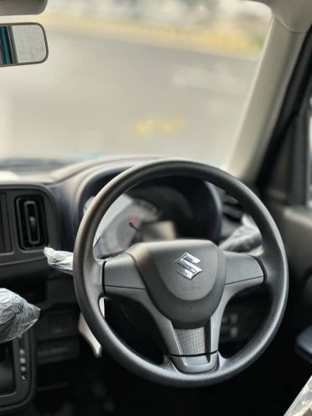 suzuki-alto-2022-new-shape-big-5