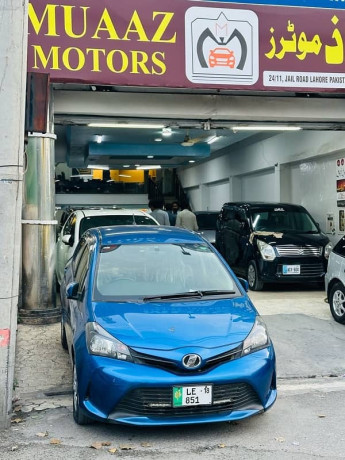 toyota-vitz-2014-big-1