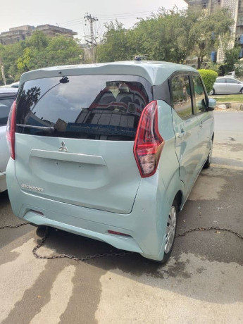 mitsubishi-ek-wagon-2022-big-4