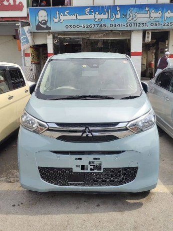 mitsubishi-ek-wagon-2022-big-0