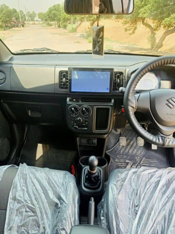 suzuki-alto-2023-big-11