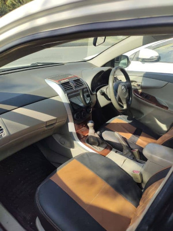 toyota-corolla-gli-2008-big-5