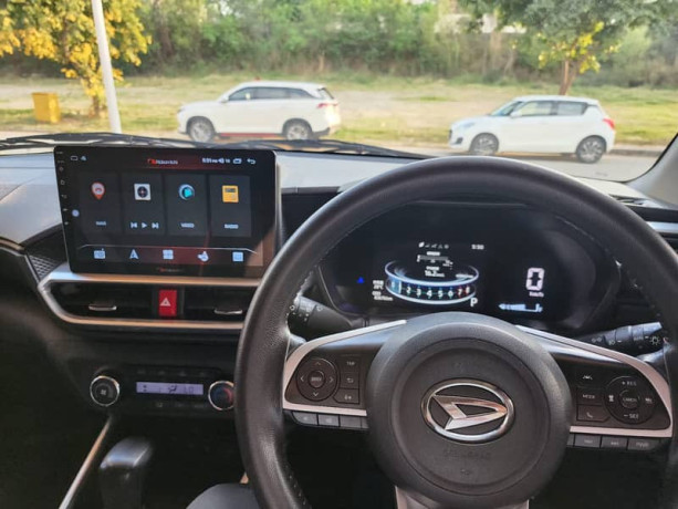 daihatsu-rocky-2019-big-11