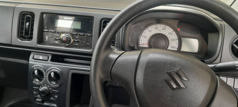 suzuki-alto-2024-punjab-reg-driven-only-3000km-big-10