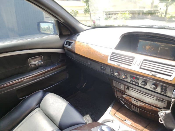 bmw-20022006-big-14