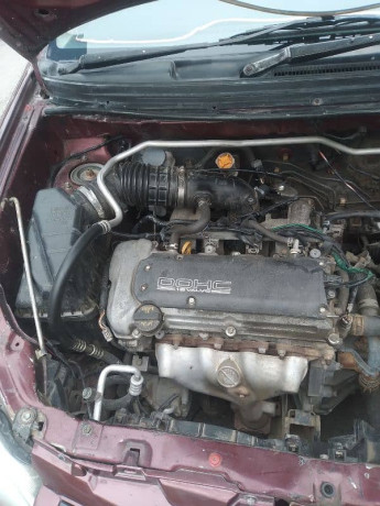 suzuki-liana-2006-big-13
