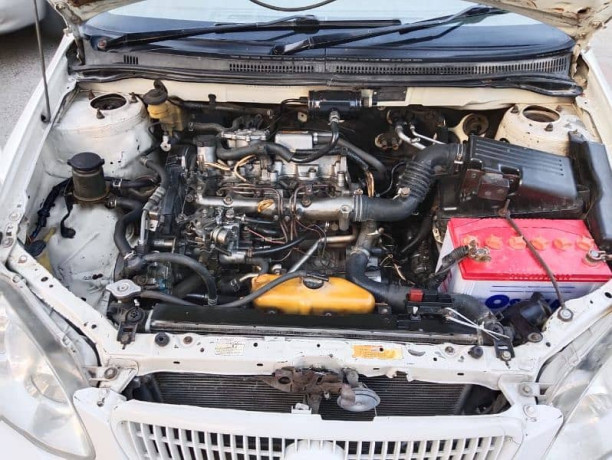 toyota-corolla-20-d-2004-big-5