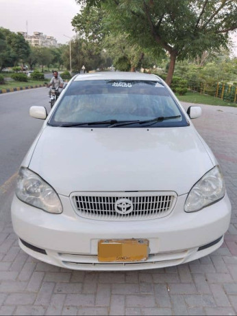 toyota-corolla-20-d-2004-big-0