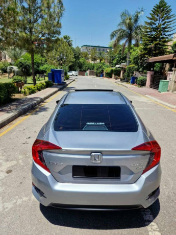 honda-civic-18-i-vtec-cvt-2017-big-3