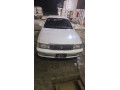 toyota-crown-1995-royal-saloon-small-1