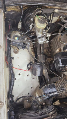 toyota-crown-1995-royal-saloon-big-6