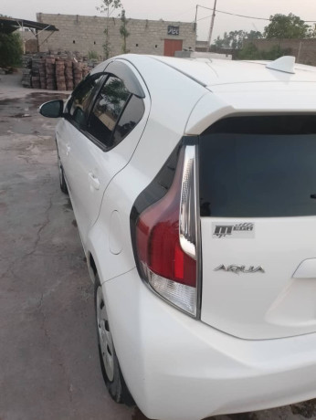 toyota-aqua-20162020-big-3