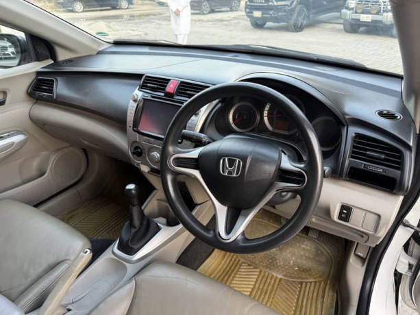 honda-city-2013-15-aspire-manual-big-10