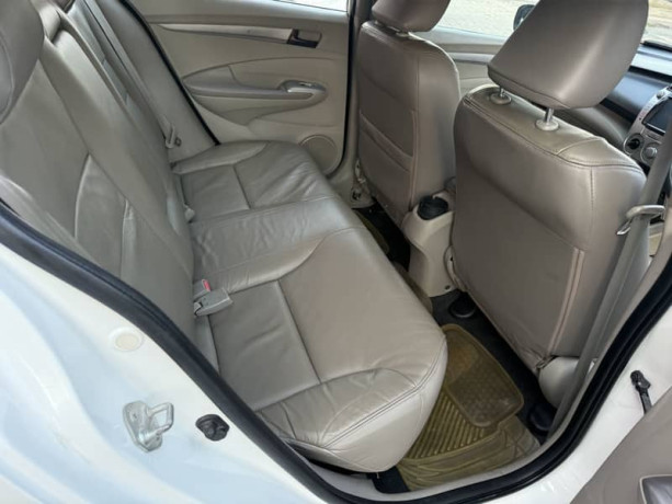 honda-city-2013-15-aspire-manual-big-12