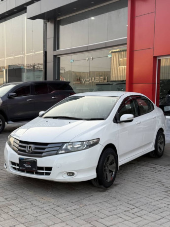honda-city-2013-15-aspire-manual-big-3