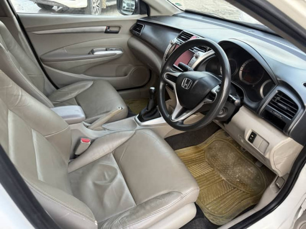 honda-city-2013-15-aspire-manual-big-11