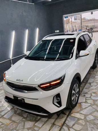 kia-stonic-2024-big-19