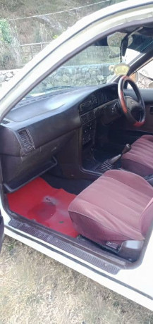 toyota-corolla-1988-big-15