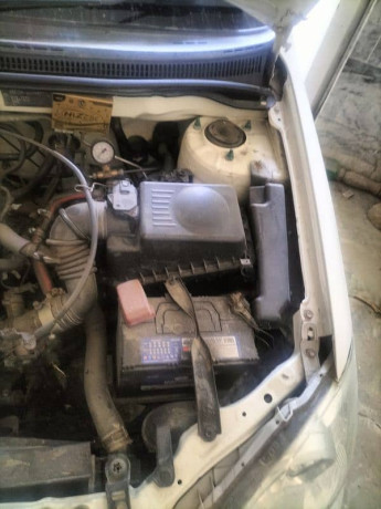toyota-corolla-xli-2006-big-7
