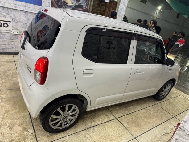 suzuki-alto-2022-big-15