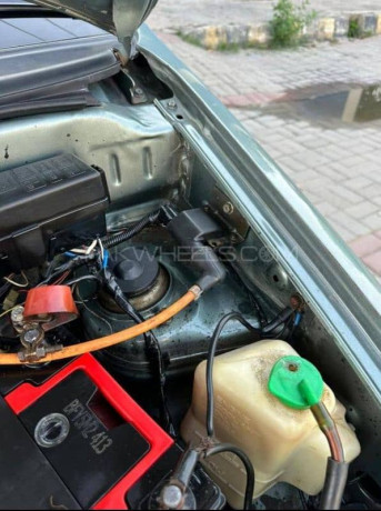 suzuki-alto-2012-big-11