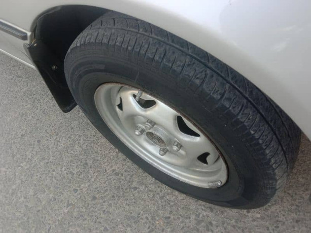 suzuki-cultus-vxr-2005-big-2