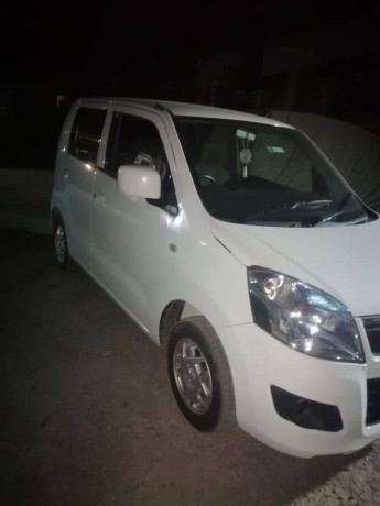 suzuki-wagon-r-2022-vxl-big-1