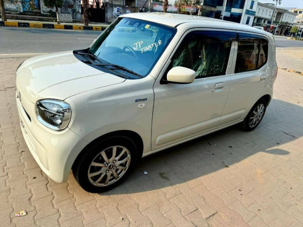 suzuki-alto-2024-big-1