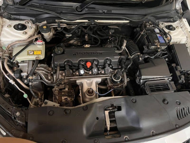 honda-civic-oriel-18-i-vtec-2018-big-8