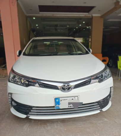 toyota-corolla-altis-2018-big-5