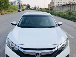 honda-civic-2017-ug