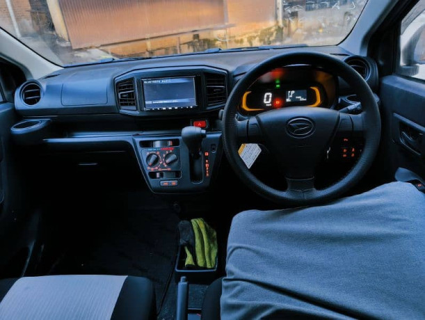 daihatsu-mira-202124-dec-big-9