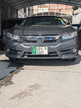 honda-civic-2018-18-oriel-big-0