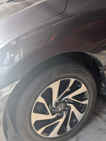 honda-civic-2018-18-oriel-big-4