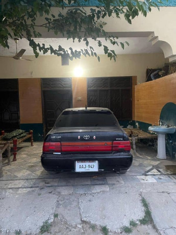 toyota-corolla-xe-1996-big-0