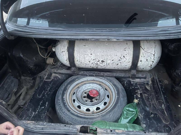 toyota-corolla-xe-1996-big-6