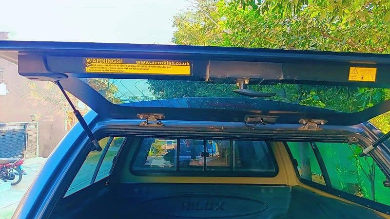 toyota-hilux-vigo-g-2011-model-big-6
