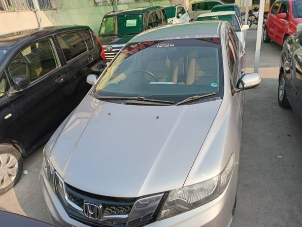 honda-city-ivtec-2018-big-1