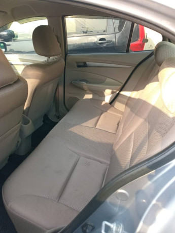 honda-city-ivtec-2018-big-6