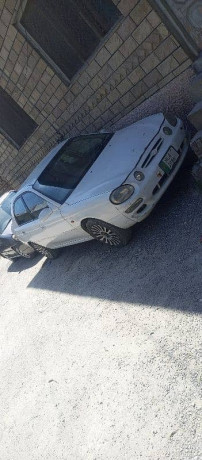 kia-spectra-2003-big-4