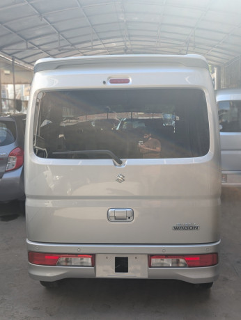 suzuki-every-wagon-big-1