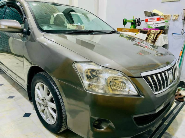 toyota-premio-2007-big-19