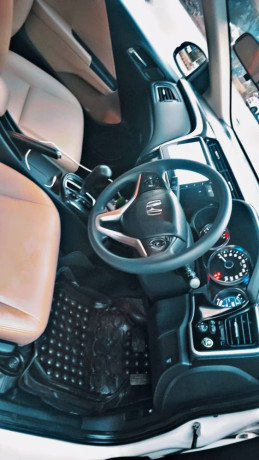honda-city-15l-aspire-cvt-2022-big-7