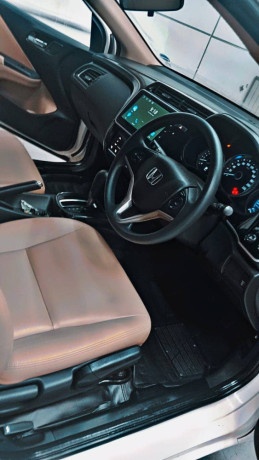 honda-city-15l-aspire-cvt-2022-big-6
