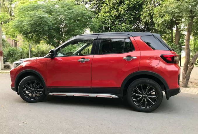 daihatsu-rocky-g-2020-big-8