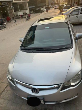 honda-civic-vti-model-2011-big-1