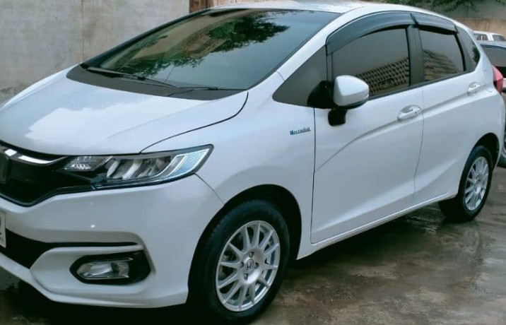 honda-fit-2018-and-2022-registered-big-2