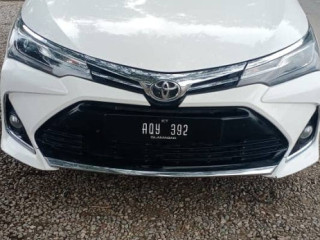 toyota-corolla-altis-grande-cvt-i-18-2020
