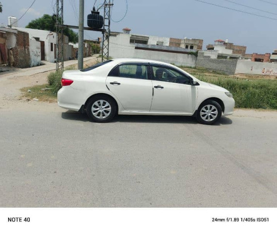 toyota-corolla-xli-2010-big-12