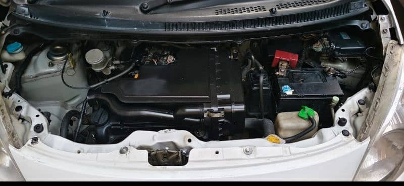 suzuki-alto-2012-big-9